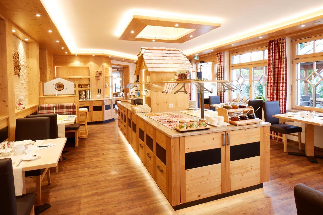Wander- & Wellnesshotel Naegele Höchenschwand Εξωτερικό φωτογραφία
